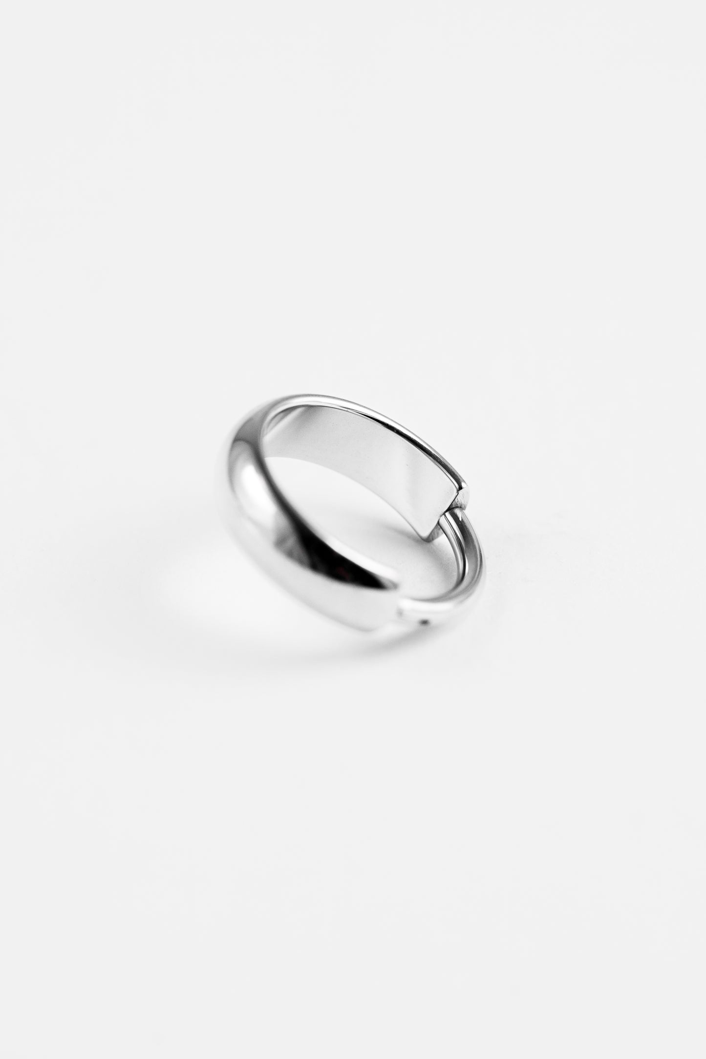 TWINS Essential Hoop