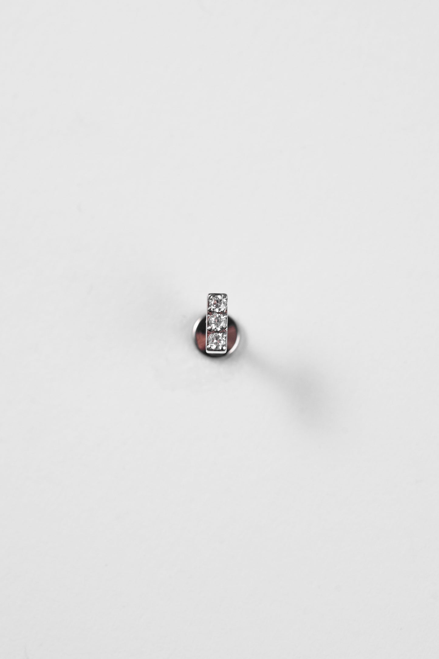 TWINS Triple Crystal Bar Stud